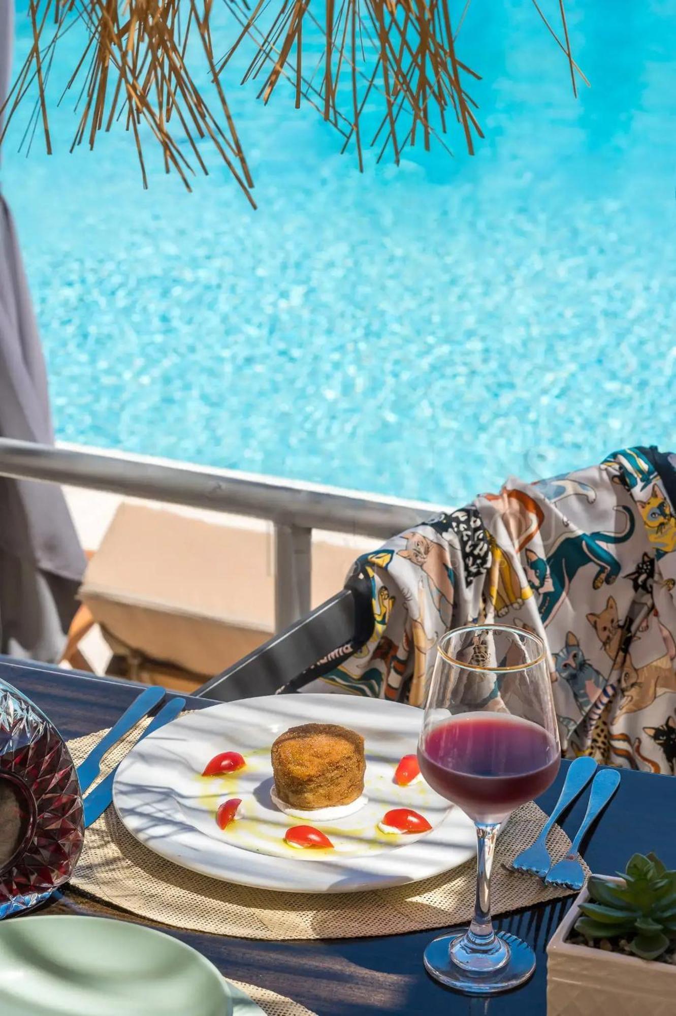 Cretan Seaside Boutique Hotel Hersonissos  Esterno foto