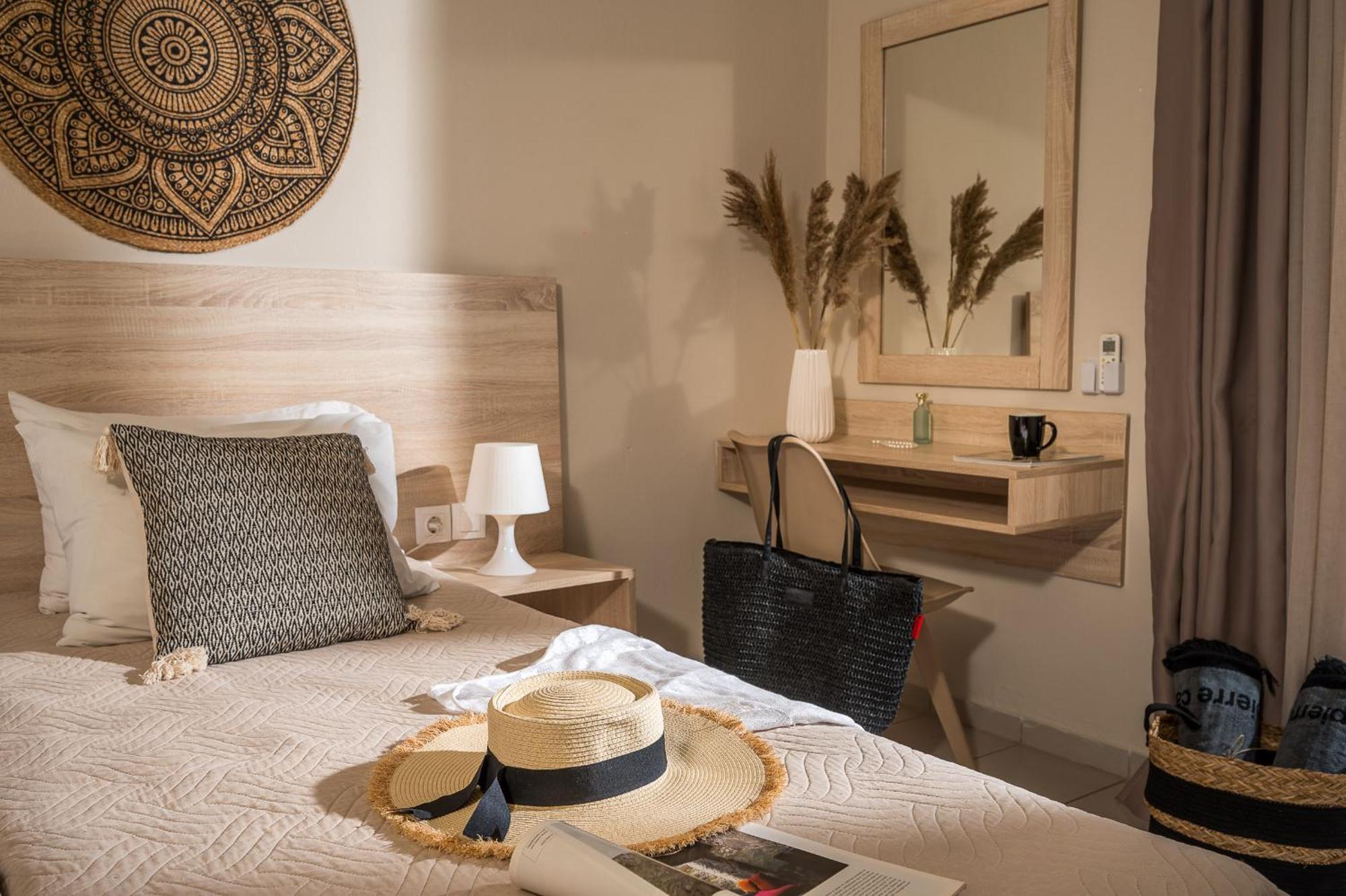 Cretan Seaside Boutique Hotel Hersonissos  Esterno foto